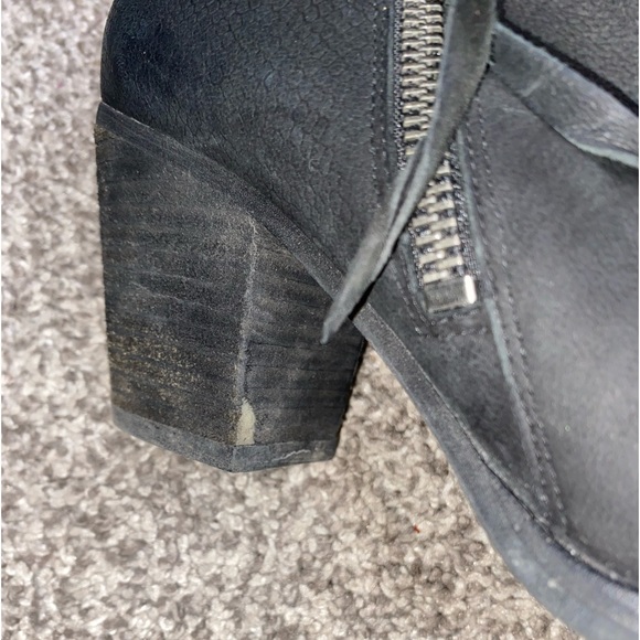 Sam Edelman Booties - Picture 3 of 4